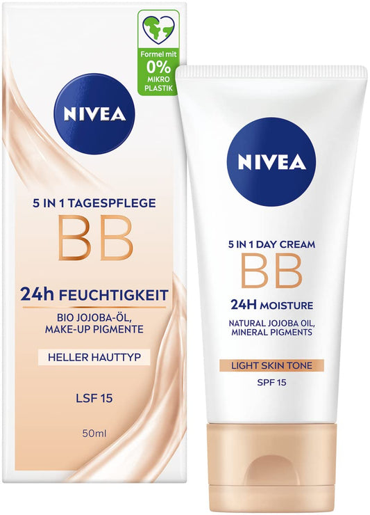 NIVEA 5 in 1 Tagespflege BB 24H Feuchtigkeit LSF 15, Getönte Tagescreme Für Helle Hauttypen, Gesichtscreme Mit Bio Jojoba-Öl Und Make-Up Pigmenten