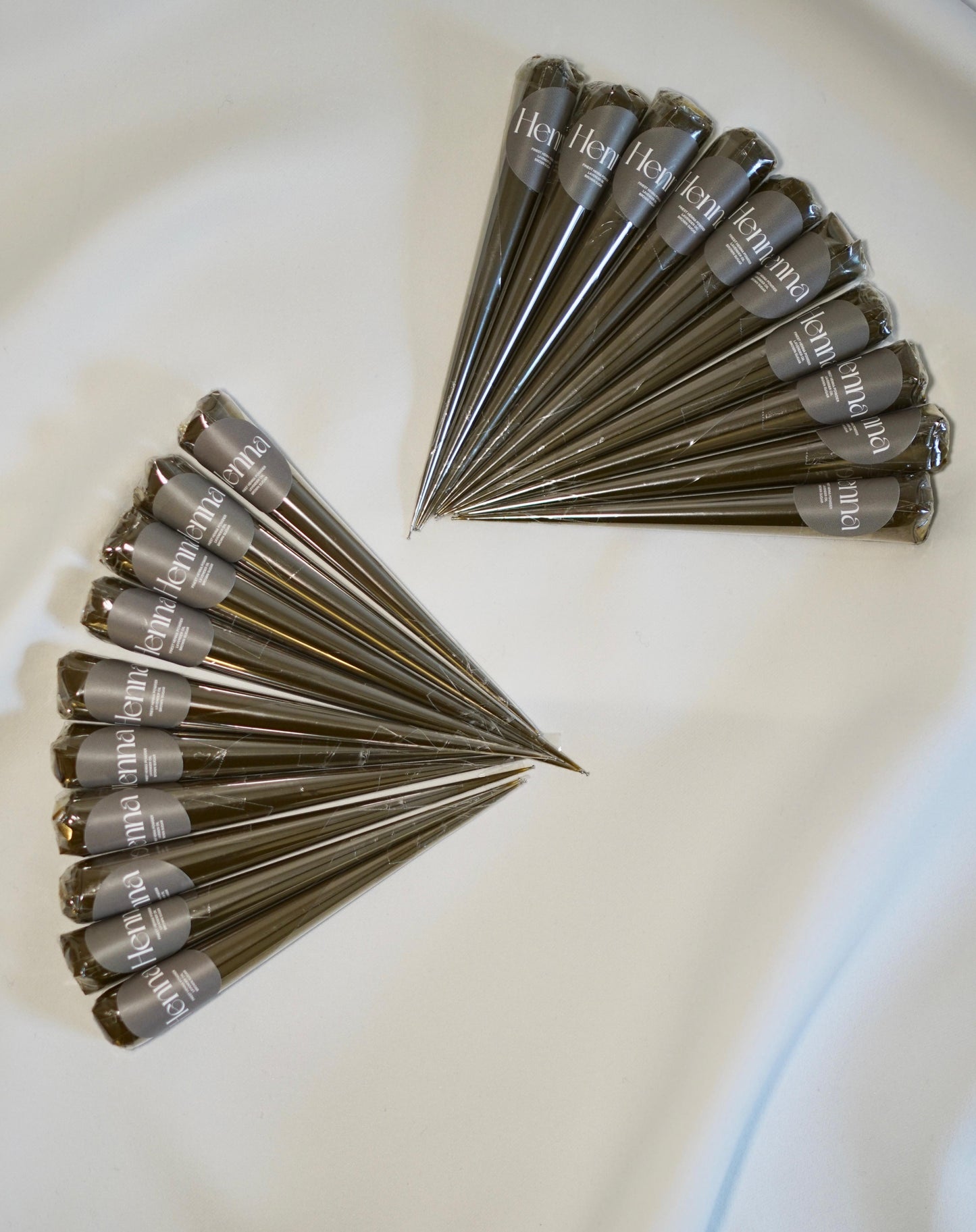 20 Henna Cones for Body Art – Natural & Super Creamy with Lavender Oil | Dark, Long-Lasting Stains | Perfect for Henna Tattoos, Weddings & Festivals"