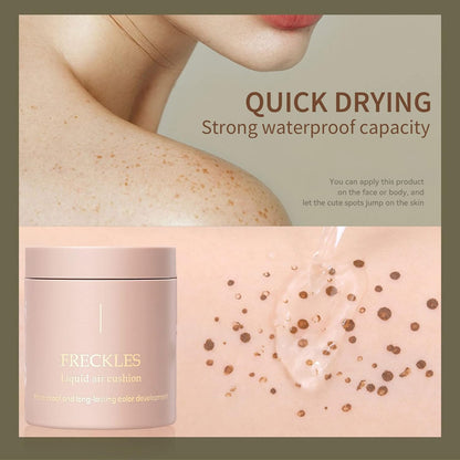 Sommersprossen Luftkissen- Wasserdichtes, Langanhaltendes Flüssig-Make-Up für Magische Sommersprossen im Gesicht, Perfekt für den Alltag!
